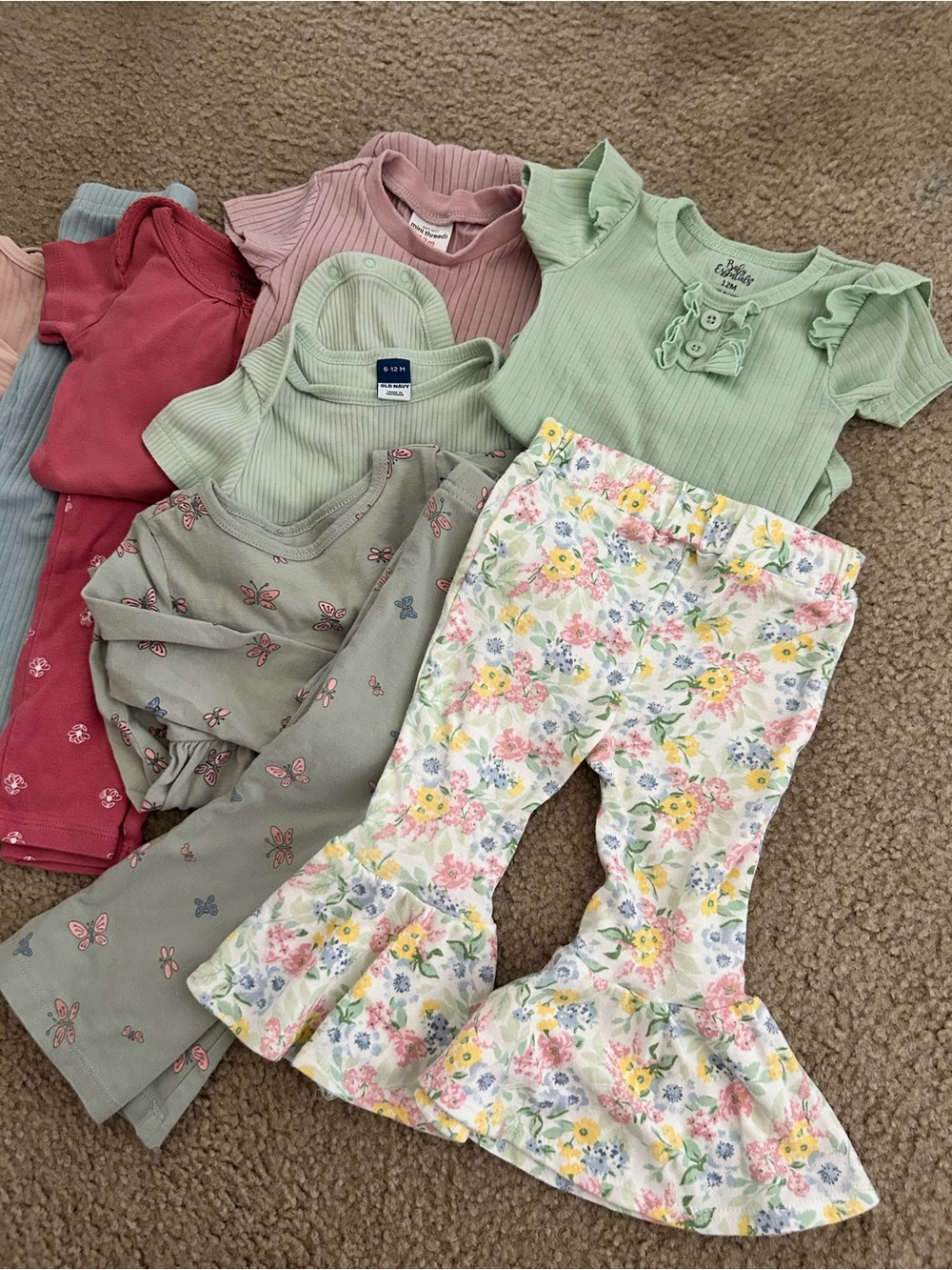 12M Baby Girl Clothes Bundle - Picture 2 of 4